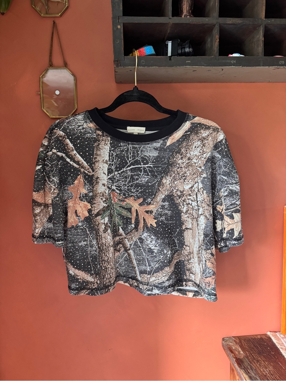 Gilded Intent Black Brown Tan Woodland Cropped Tee